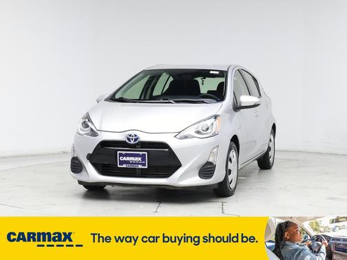2016 Toyota Prius c Two