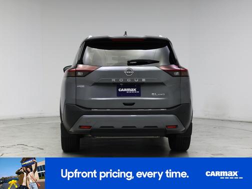 Gray 2023 Nissan Rogue SL