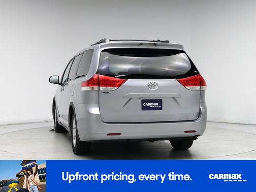 2014 Toyota Sienna LE