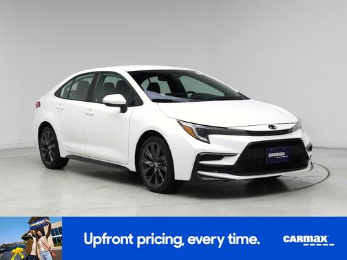 White 2024 Toyota Corolla SE