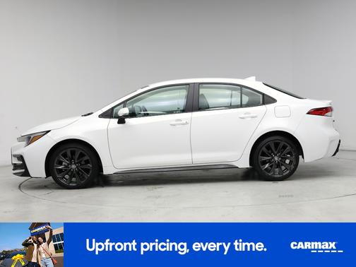 White 2024 Toyota Corolla SE