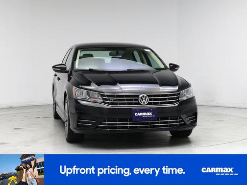 2017 Volkswagen Passat R-Line