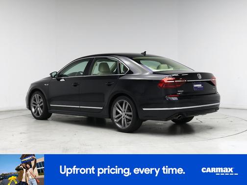 2017 Volkswagen Passat R-Line