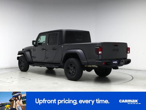 Gray 2023 Jeep Gladiator Sport