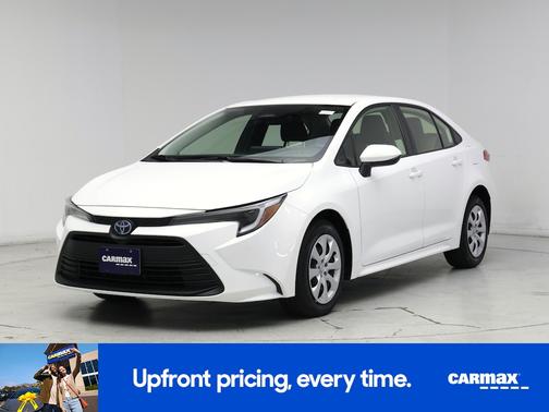 White 2025 Toyota Corolla Hybrid LE