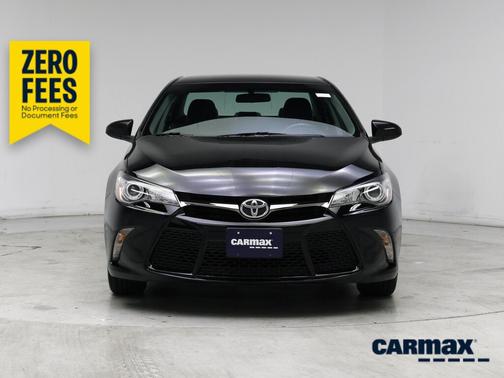 Black 2016 Toyota Camry SE