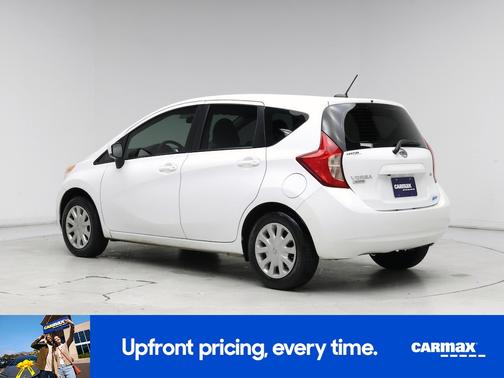 2016 Nissan Versa SV