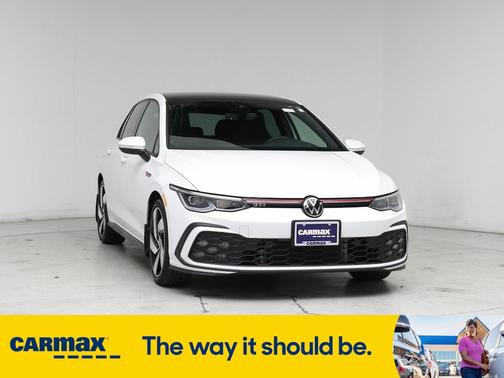 2022 Volkswagen Golf GTI SE