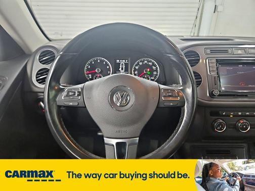 2016 Volkswagen Tiguan SE