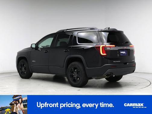 2022 GMC Acadia AT4