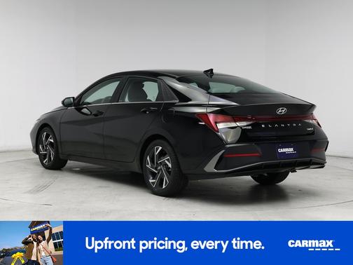 Black 2025 Hyundai ELANTRA Limited