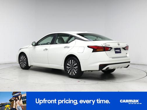 2023 Nissan Altima SV