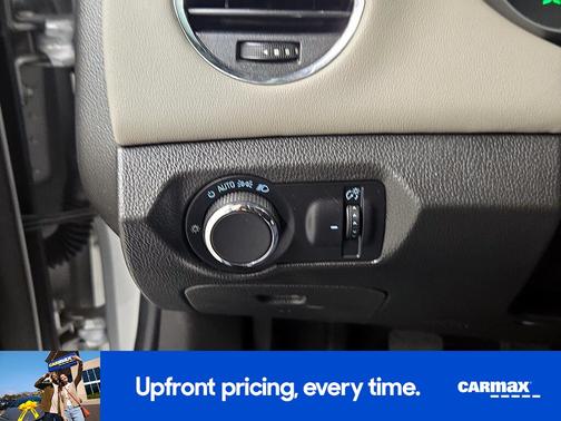 Silver 2015 Chevrolet Cruze LS