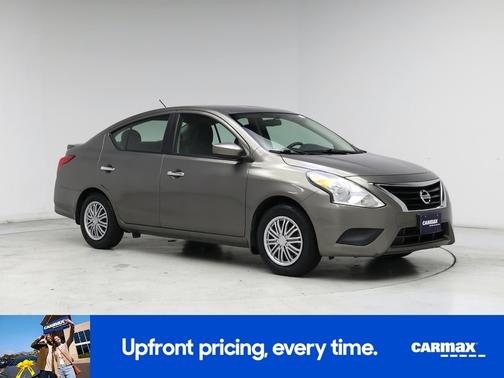 2015 Nissan Versa SV
