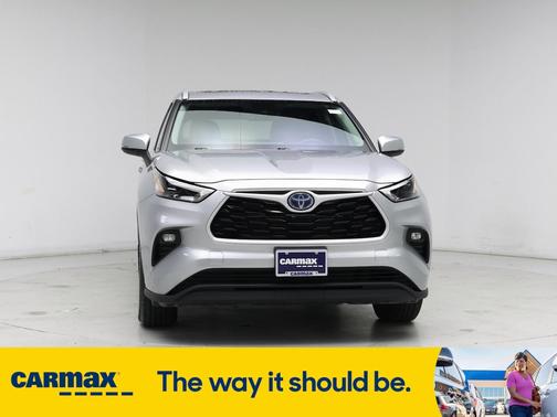 2023 Toyota Highlander Hybrid XLE