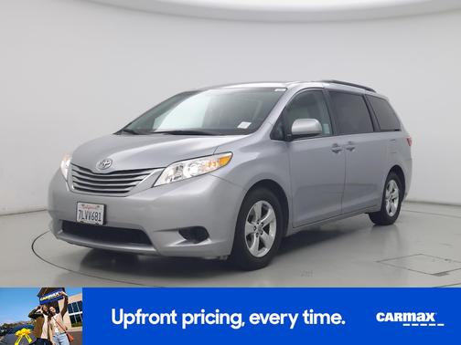 2015 Toyota Sienna LE