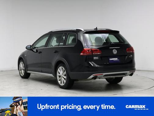 Black 2017 Volkswagen Golf Alltrack SE