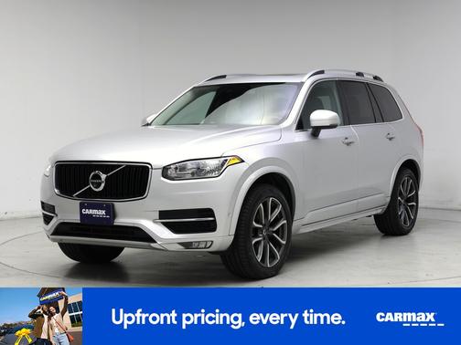 Silver 2016 Volvo XC90 T6 Momentum