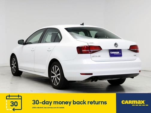 Photo 2 of 26 of 2017 Volkswagen Jetta 1.4T SE