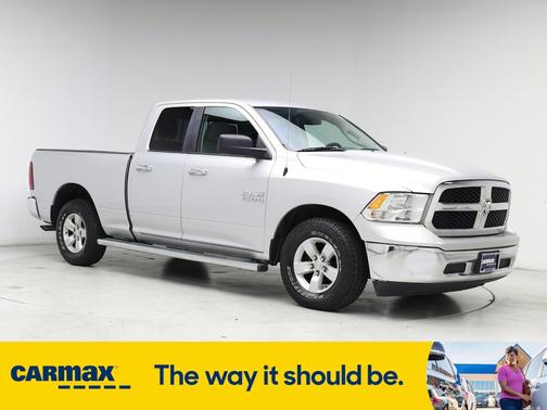 2017 RAM 1500 SLT