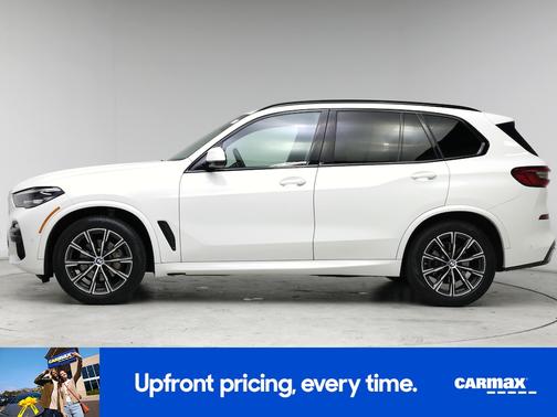 White 2019 BMW X5 xDrive40i