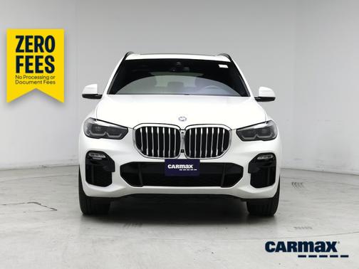 White 2019 BMW X5 xDrive40i