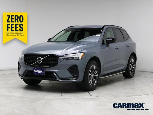 Gray 2024 Volvo XC60 B5 Core Dark Theme