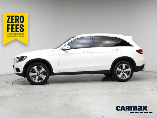 White 2019 Mercedes-Benz GLC 300