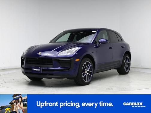 2022 Porsche Macan Base (PDK)