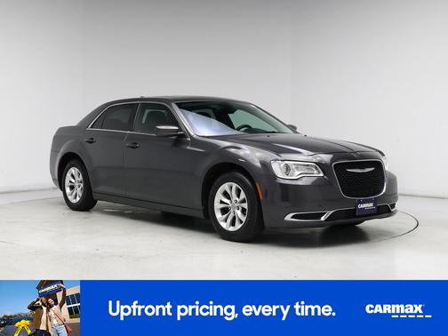 2016 Chrysler 300 Limited