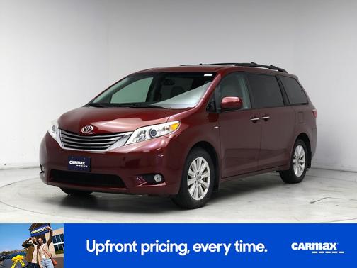 2017 Toyota Sienna XLE