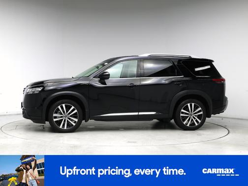 Black 2023 Nissan Pathfinder Platinum