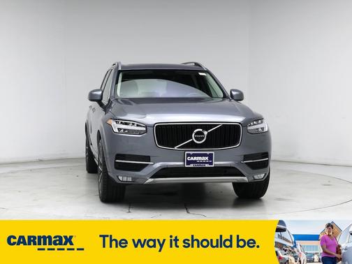 2019 Volvo XC90 T6 Momentum