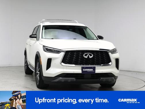 White 2023 INFINITI QX60 Sensory