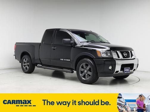 2015 Nissan Titan SV