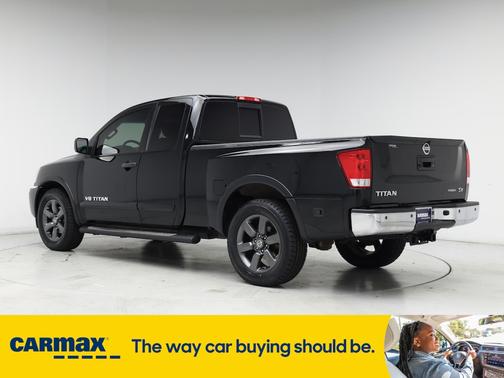 2015 Nissan Titan SV