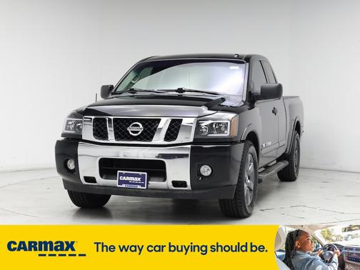 2015 Nissan Titan SV