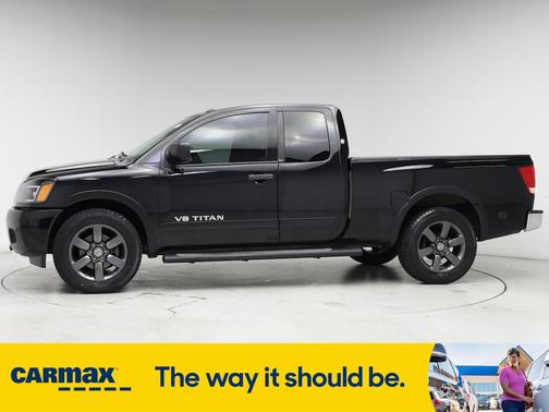 2015 Nissan Titan SV