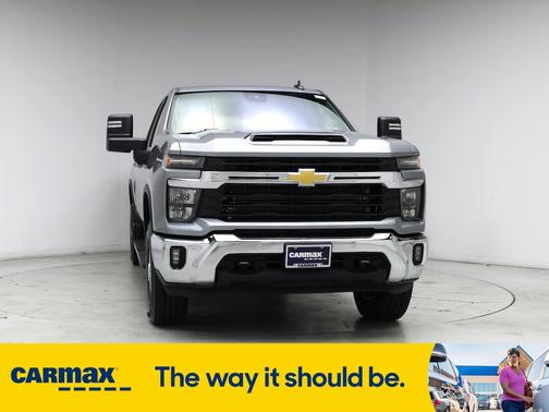 2025 Chevrolet Silverado 3500 LT