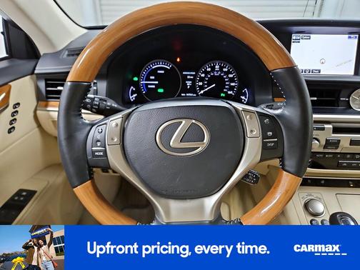 2015 Lexus ES 300h