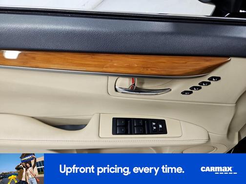 2015 Lexus ES 300h