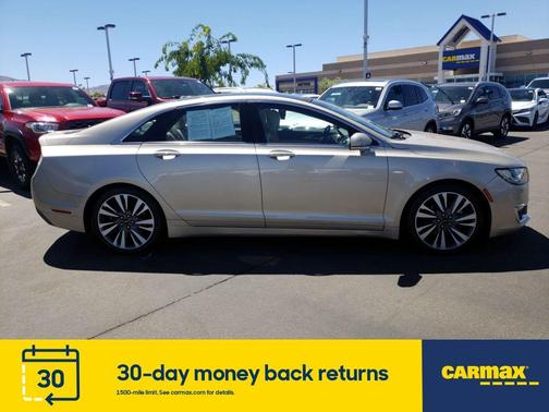 Photo 4 of 26 of 2017 Lincoln MKZ Hybrid Reserve