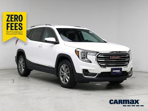 White 2022 GMC Terrain SLT