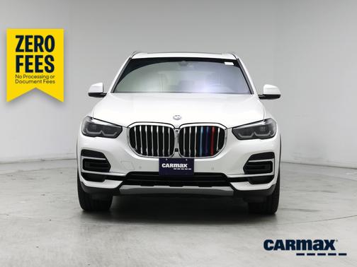 White 2023 BMW X5 xDrive40i