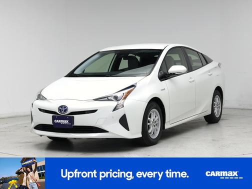 White 2017 Toyota Prius Three