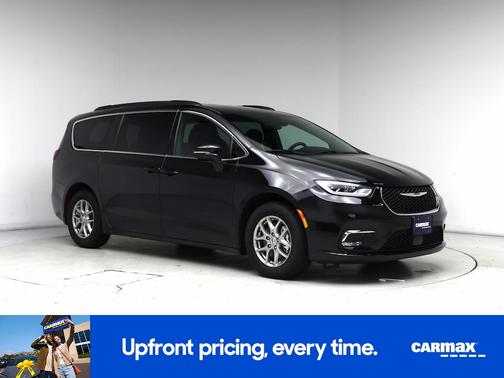 2022 Chrysler Pacifica Touring