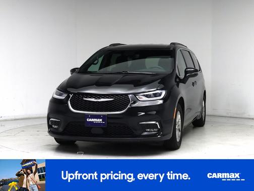 2022 Chrysler Pacifica Touring