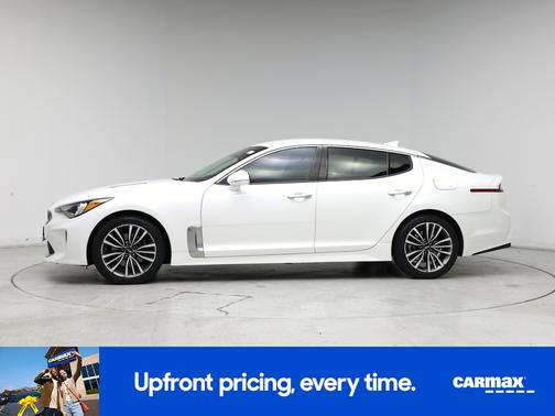 White 2019 Kia Stinger