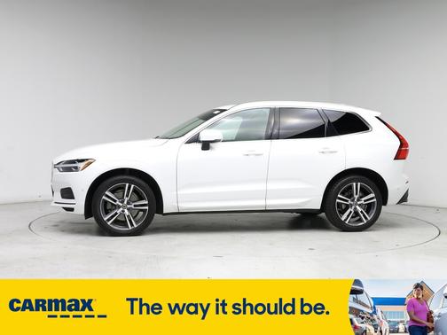 2019 Volvo XC60 T6 Momentum