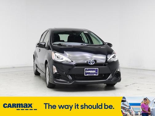2017 Toyota Prius c Three